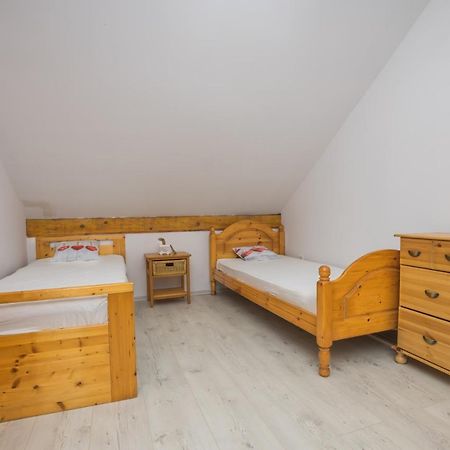 Kuca Za Odmor "Dva Srca" Hotel Ceminac Kültér fotó