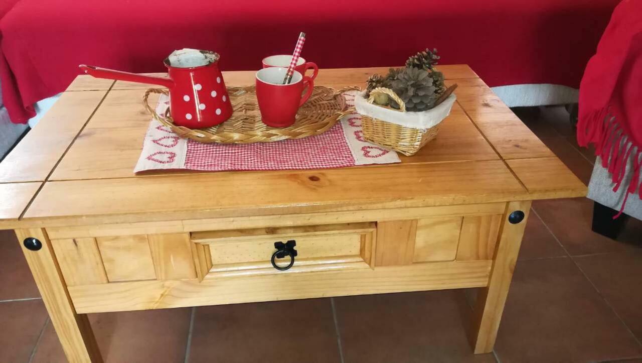 Kuca Za Odmor "Dva Srca" Hotel Ceminac Kültér fotó